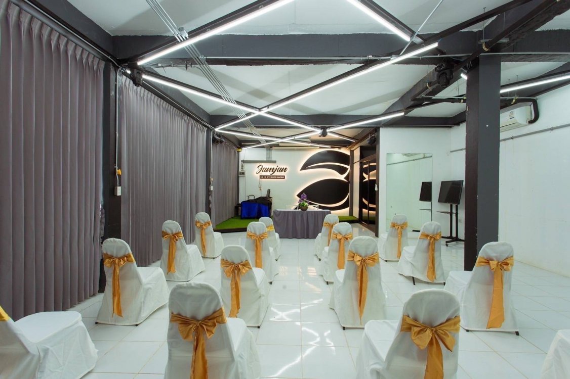 ห้องประชุม A
